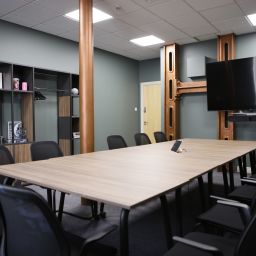 MEETING ROOM FACILITIES